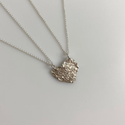 Halskæde, kæde, halskæde til mænd, halskæde til kvinder, hamret, smykker, unika, unisex smykker, håndlavede smykker, juliekirkebyjewellery, sølv, 925 sterling sølv, organisk, hjertesæt, hjertesæt halskæde